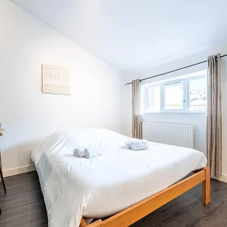 Entre Bastille Et Hyper-centre: Lave-linge - Fibre Daire *