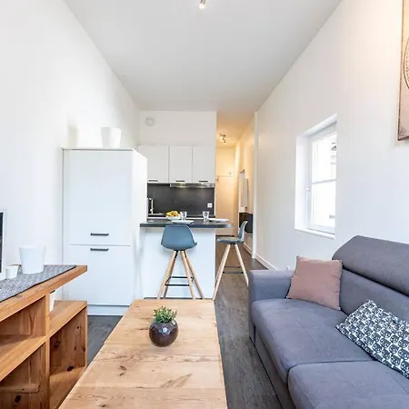 Entre Bastille Et Hyper-centre: Lave-linge - Fibre Daire *